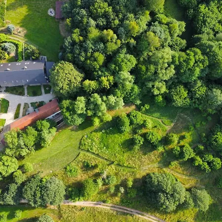 Апартаменты With Sauna, Pub & Terrace